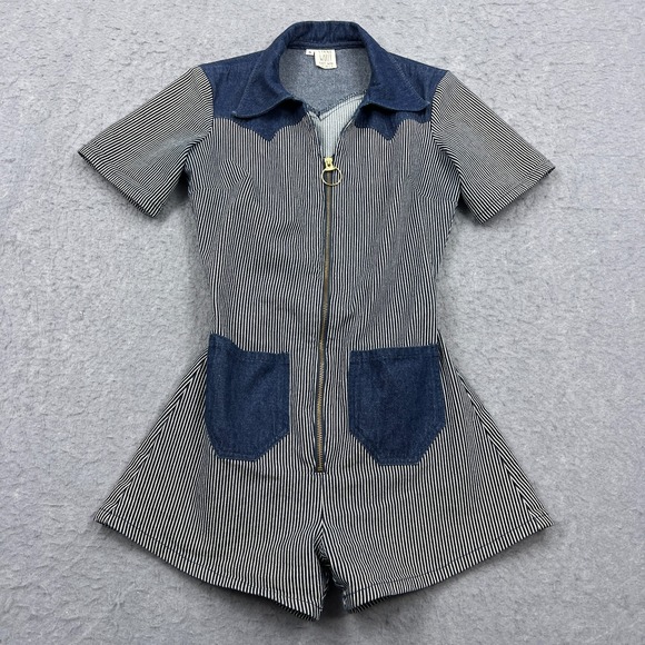 Lykke Wullf Pants - LYKKE WULLF Janae Romper Womens Small Navy Stripe 3" Denim Zip 70s Pockets Retro